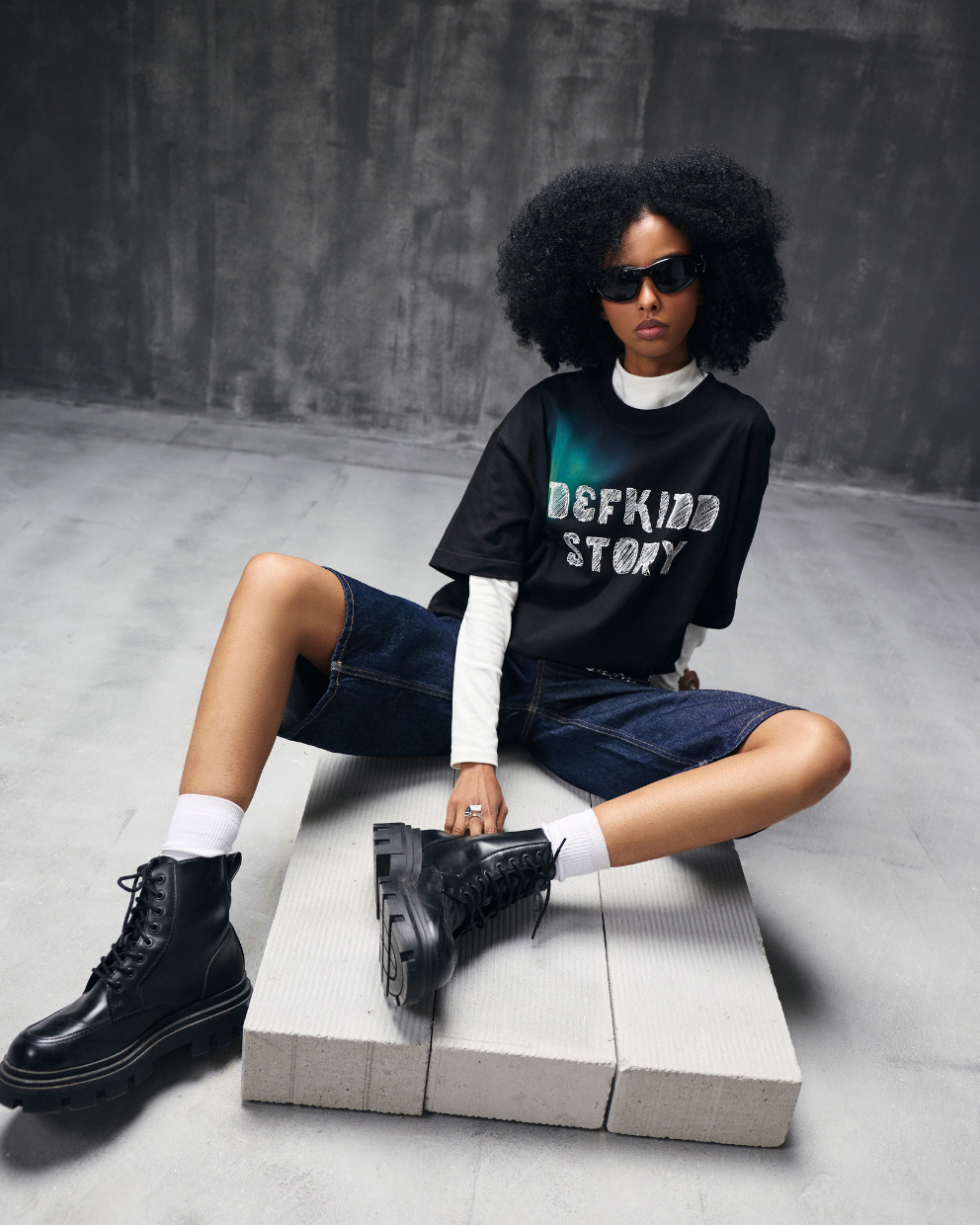 Story Of The Unruled Tee