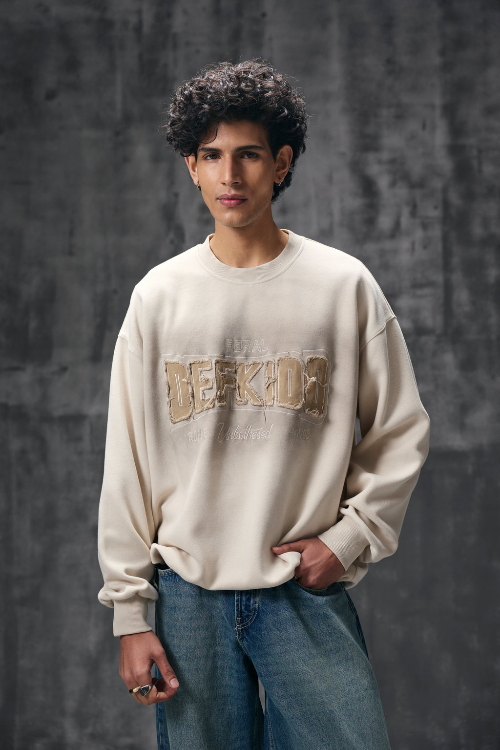 Centerpiece sweatshirt