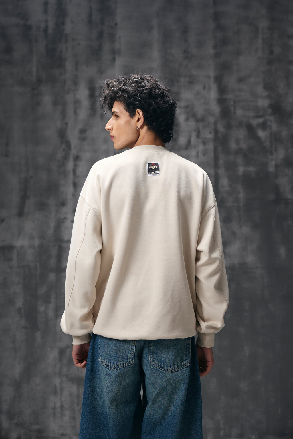 Centerpiece sweatshirt